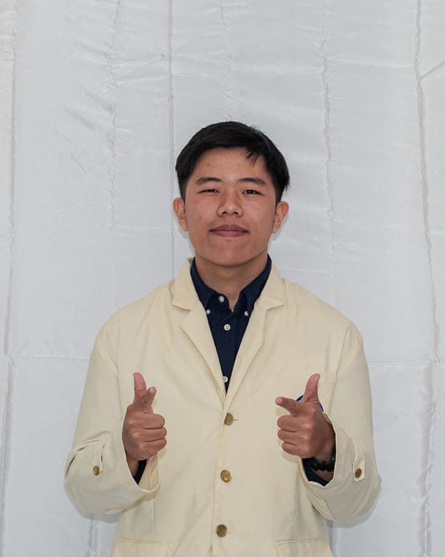 Potret Jonathan Lie